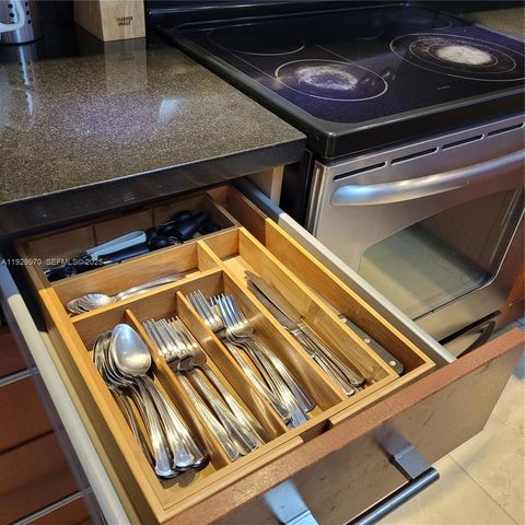 1865 S Ocean Dr 7B, Hallandale Beach, FL 33009