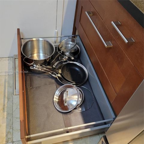 1865 S Ocean Dr 7B, Hallandale Beach, FL 33009