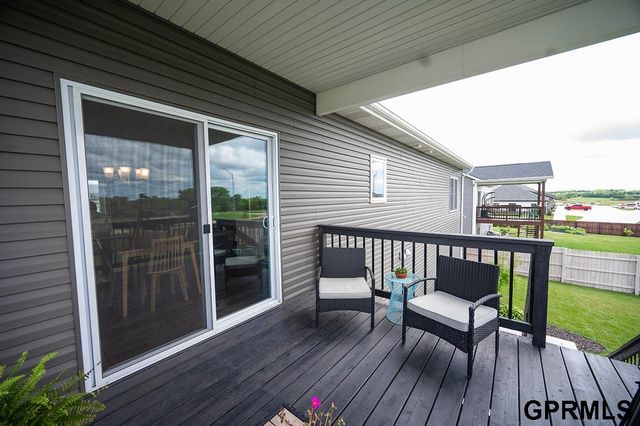 7808 Nicole Lane, Lincoln, NE 68516
