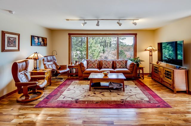 2382 33rd Street, Los Alamos, NM 87544