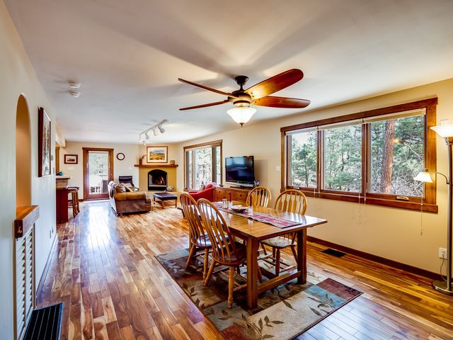 2382 33rd Street, Los Alamos, NM 87544