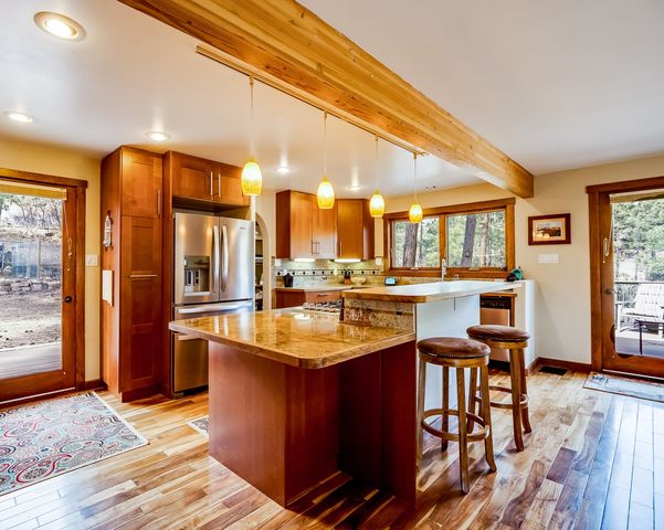 2382 33rd Street, Los Alamos, NM 87544