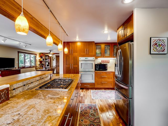 2382 33rd Street, Los Alamos, NM 87544