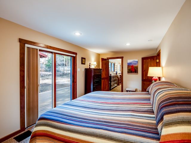 2382 33rd Street, Los Alamos, NM 87544