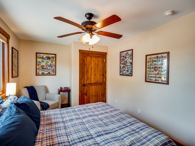 2382 33rd Street, Los Alamos, NM 87544