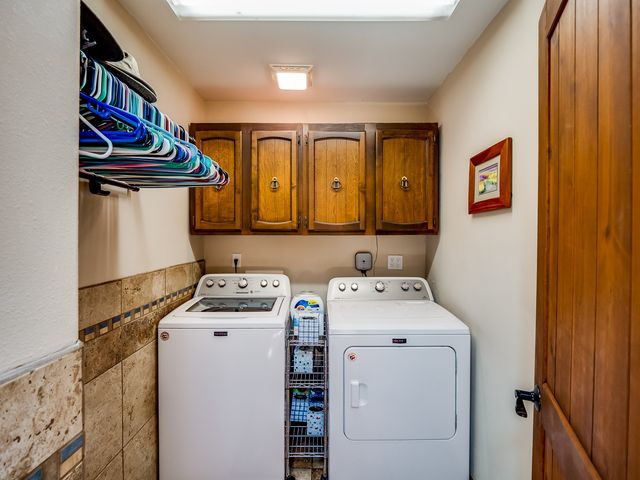 2382 33rd Street, Los Alamos, NM 87544