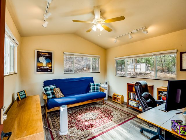 2382 33rd Street, Los Alamos, NM 87544