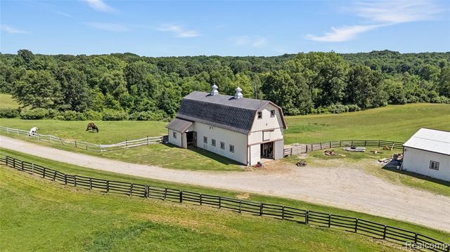 5280 Hosner Road, Oxford, MI 48370