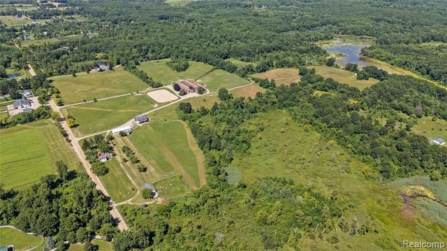 5280 Hosner Road, Oxford, MI 48370