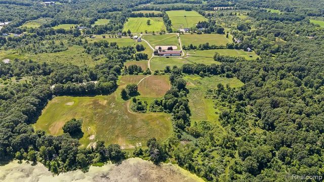 5280 Hosner Road, Oxford, MI 48370