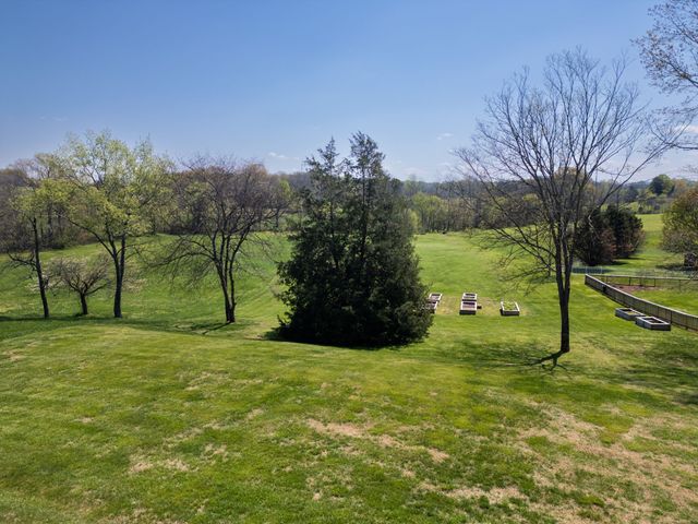 2007 Tammy Dr, Springfield, TN 37172