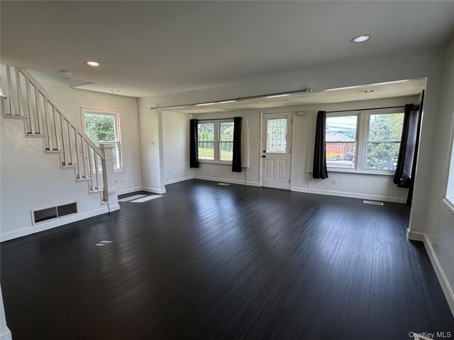 29 Ramapo Road, Garnerville, NY 10923