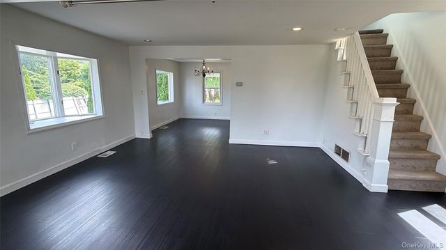 29 Ramapo Road, Garnerville, NY 10923