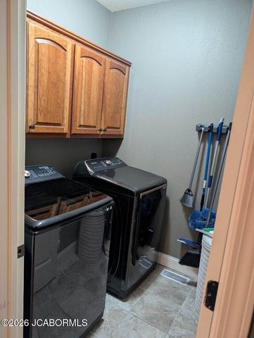 3608 CODY DRIVE, Jefferson City, MO 65109