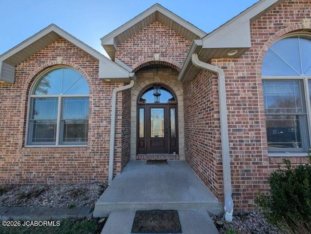 3608 CODY DRIVE, Jefferson City, MO 65109