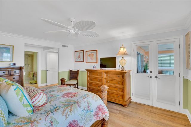 8416 Oceanside Drive F12, Vero Beach, FL 32963