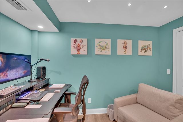 8416 Oceanside Drive F12, Vero Beach, FL 32963