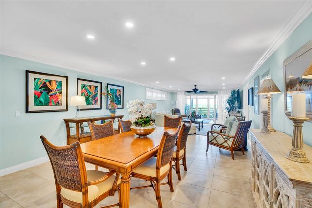 8416 Oceanside Drive F12, Vero Beach, FL 32963