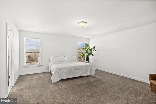 360 GREENBANK RD, Fredericksburg, VA 22406