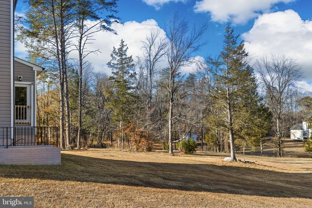 360 GREENBANK RD, Fredericksburg, VA 22406