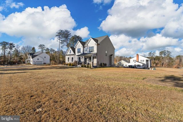 360 GREENBANK RD, Fredericksburg, VA 22406