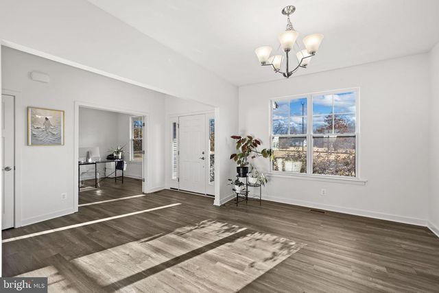 360 GREENBANK RD, Fredericksburg, VA 22406