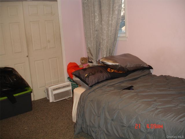 17 Stewart Avenue, Hempstead, NY 11550