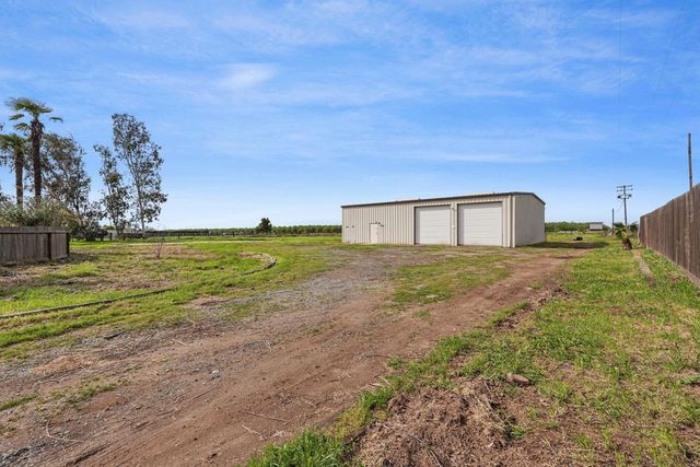 5931 Claribel Rd, Oakdale, CA 95361