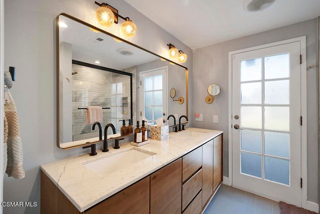 264 Lupe Avenue, Newbury Park, CA 91320