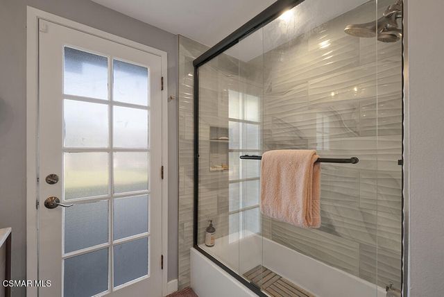 264 Lupe Avenue, Newbury Park, CA 91320