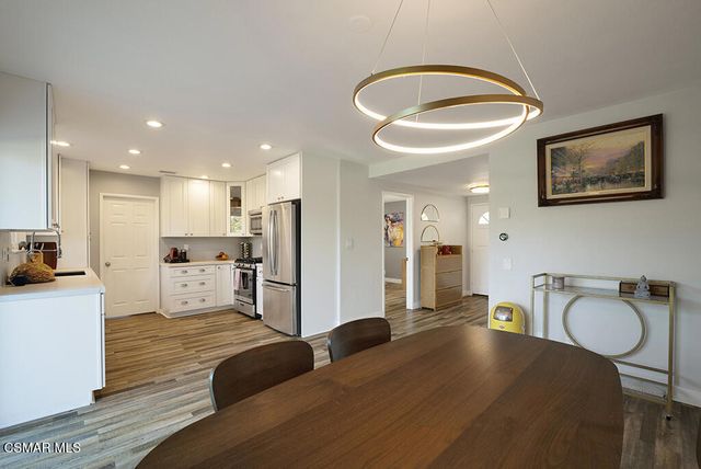 264 Lupe Avenue, Newbury Park, CA 91320