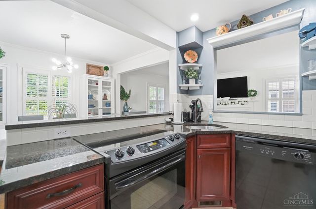 6420 Miami Road, Indian Hill, OH 45243