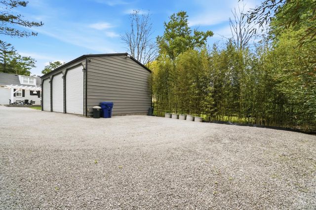 6420 Miami Road, Indian Hill, OH 45243