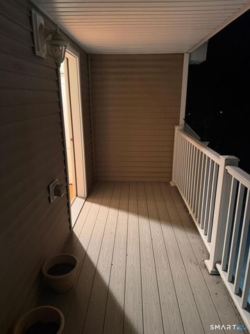 88 Maple Tree Avenue E, Stamford, CT 06906