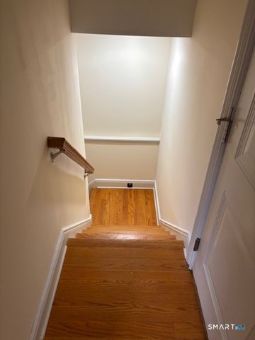 88 Maple Tree Avenue E, Stamford, CT 06906