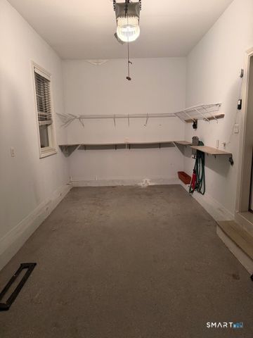 88 Maple Tree Avenue E, Stamford, CT 06906