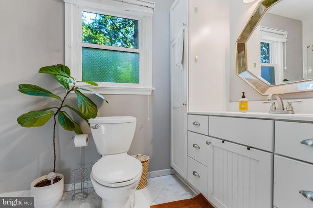 5226 MCMANUS DR, Fredericksburg, VA 22407