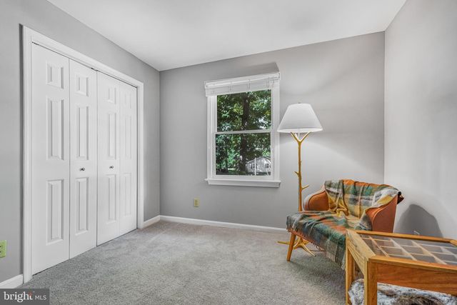 5226 MCMANUS DR, Fredericksburg, VA 22407