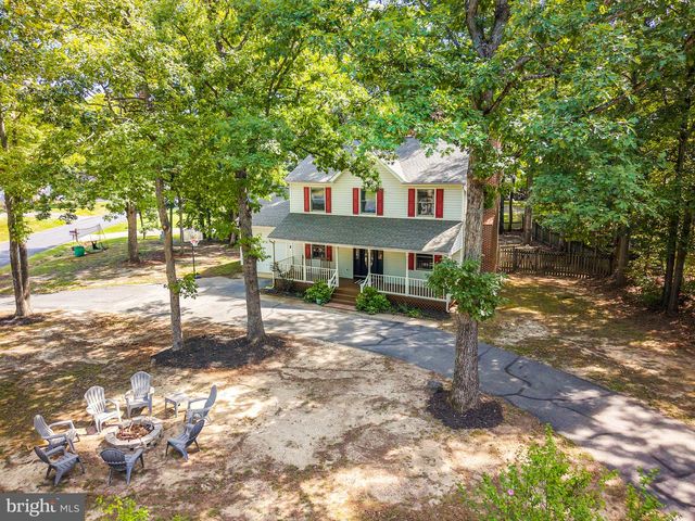 5226 MCMANUS DR, Fredericksburg, VA 22407