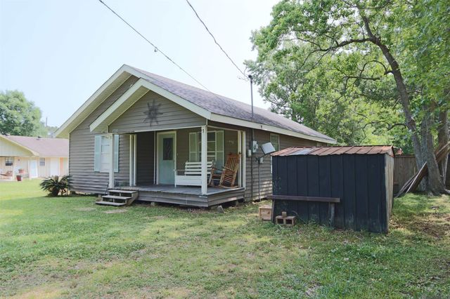 27080 Gaylord Rd, Walker, LA 70785