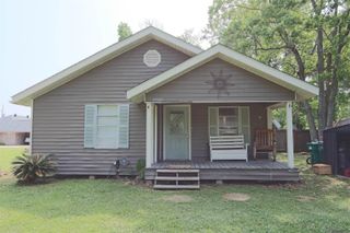 27080 Gaylord Rd, Walker, LA 70785
