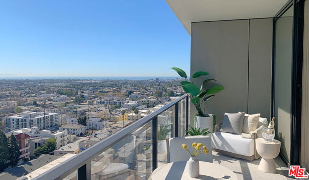 11750 Wilshire Boulevard 2308, Los Angeles, CA 90025