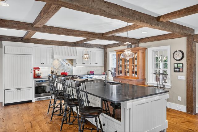 480 Dyer Prince Road, Eastham, MA 02642