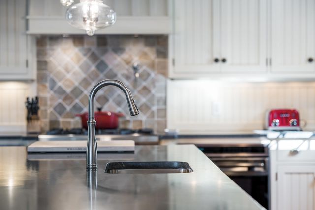 480 Dyer Prince Road, Eastham, MA 02642