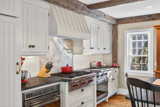 480 Dyer Prince Road, Eastham, MA 02642