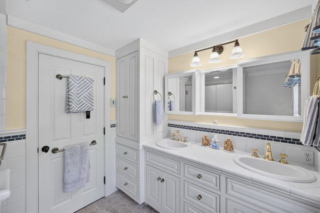 480 Dyer Prince Road, Eastham, MA 02642