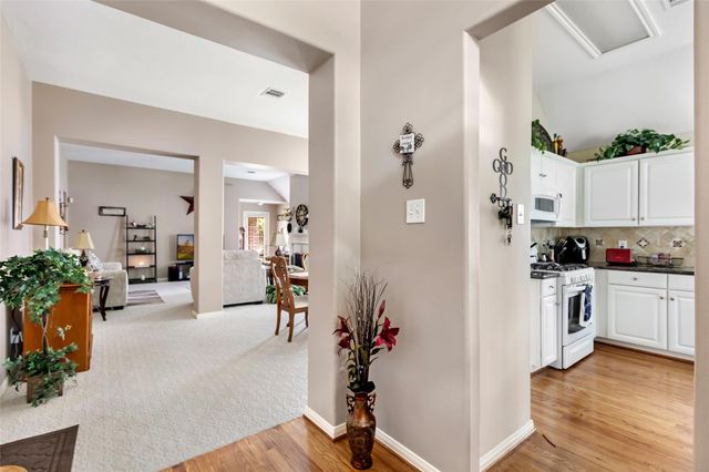 1707 Sandy Trail Court, Kingwood, TX 77339