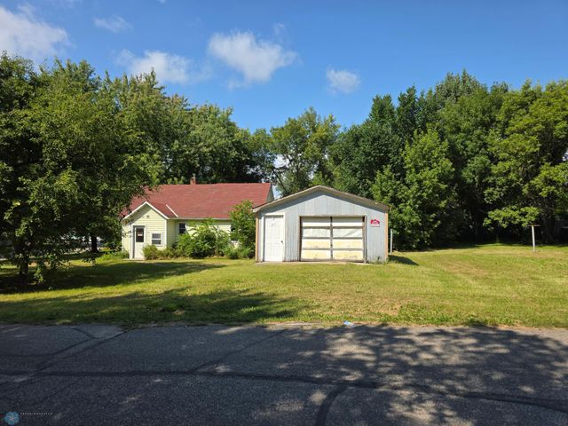 201 Cuba Street, Lake Park, MN 56554