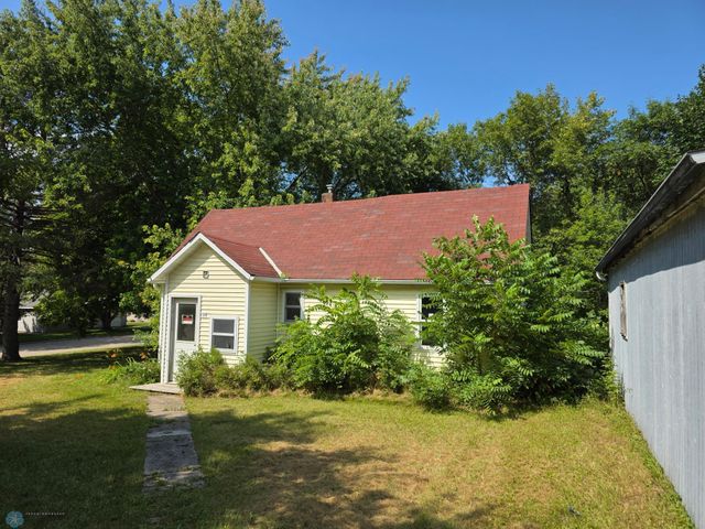 201 Cuba Street, Lake Park, MN 56554