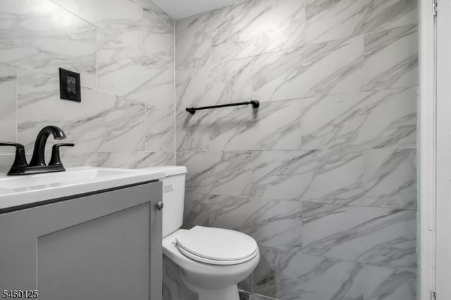 443 14Th Ave, Irvington Twp., NJ 07111